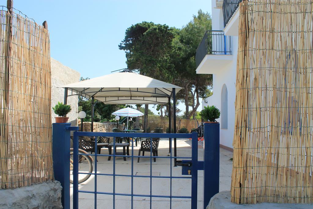 Cavalluccio Marino Apartment Favignana Phòng bức ảnh